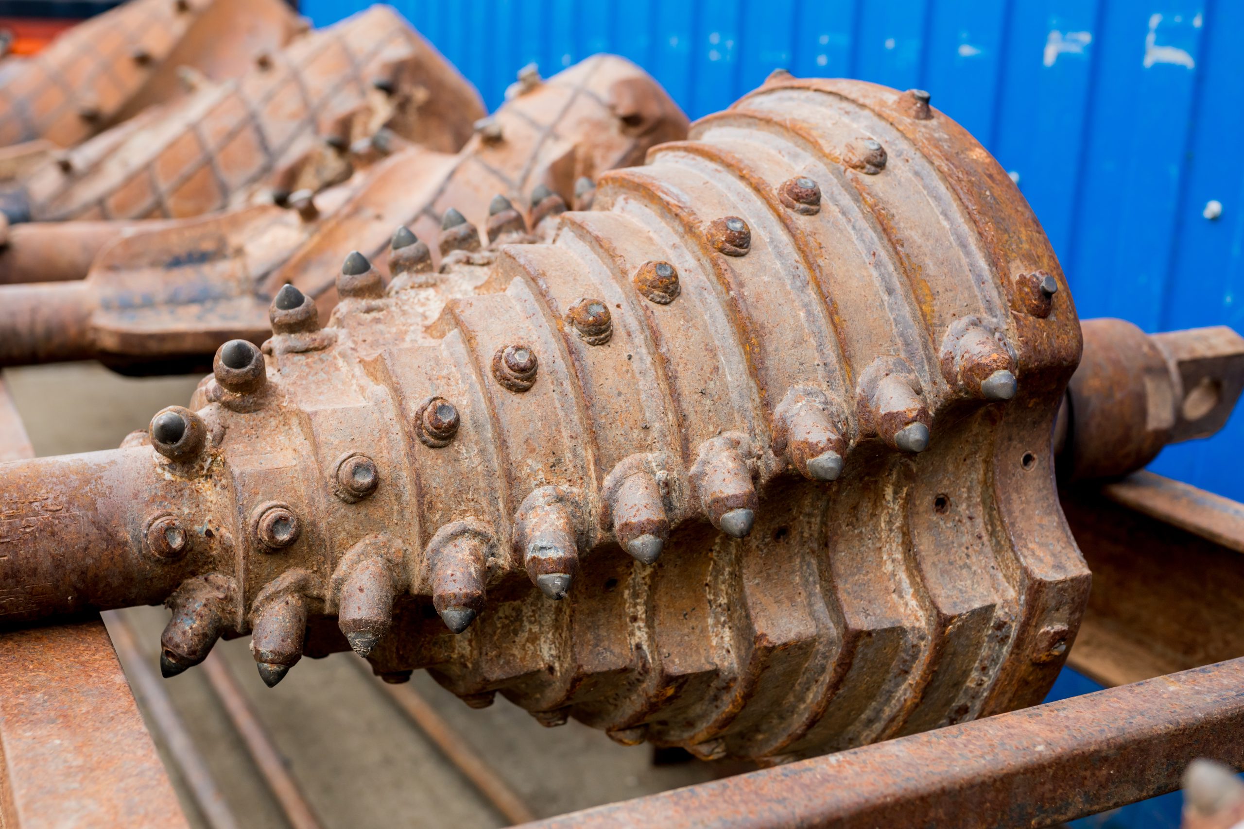 Extenseur de puits pour la technologie de forage directionnel horizontal. Processus de travail de la machine de forage.